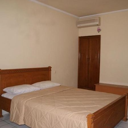 Semawang Beach Hotel Bali Exterior photo